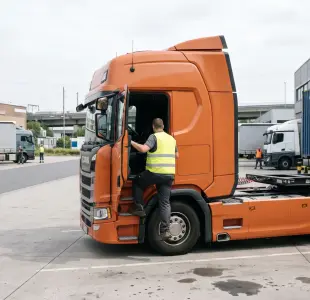 Vom LKW-Fahrer zum Disponent: Dein Karriereplan im Transportsektor